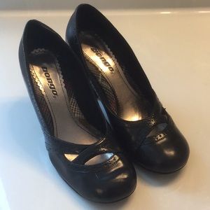 BONGO Round toe pumps SZ 8.5